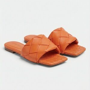 Bottega Veneta Orange Intrecciato Weave Leather Sandal Slides Size 38 Italy